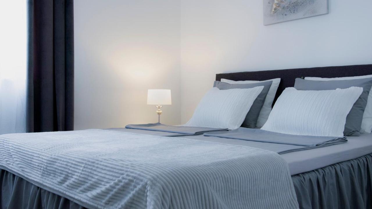 Apartments King And Queen Povile Extérieur photo