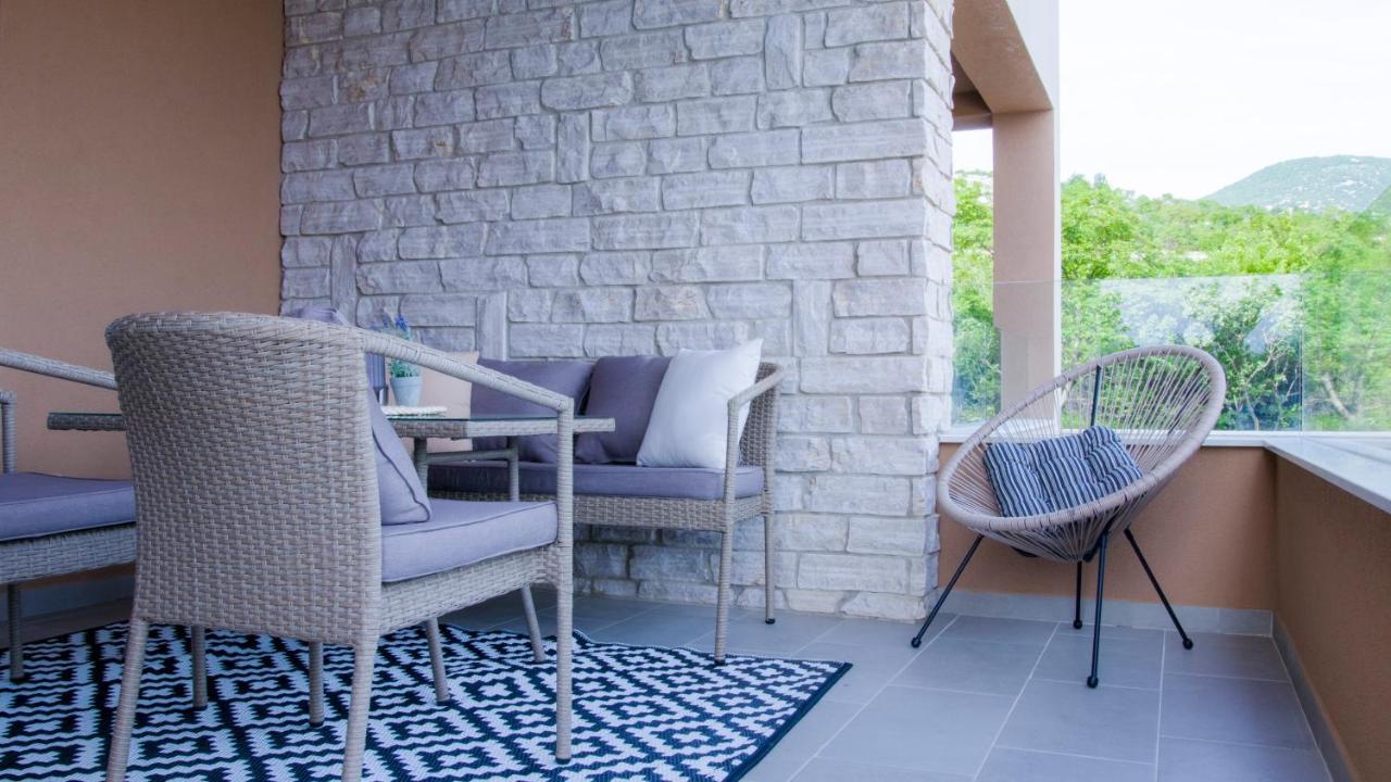 Apartments King And Queen Povile Extérieur photo